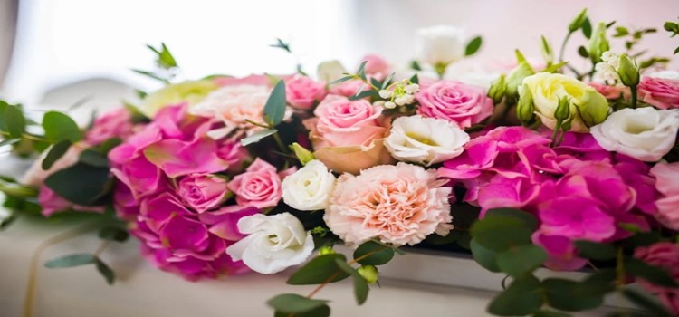 Top Reasons to Choose a Local Florist for Your Flower Delivery Needs