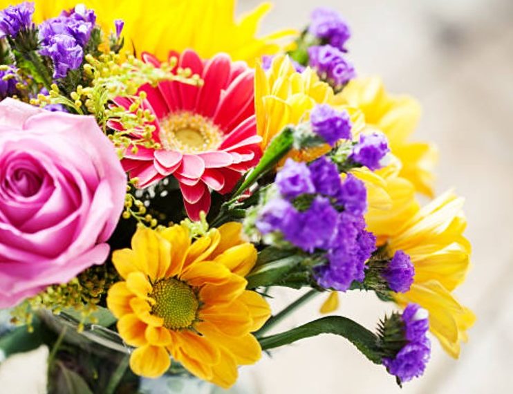 The Benefits of Choosing a Local Florist for Fresh Flower Delivery