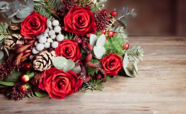 Festive Floral Gifts: Thoughtful Ways to Send Christmas Cheer