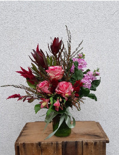 Bringing Beauty Home – Fresh Flowers, Thoughtfully Delivered