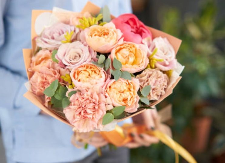 How to Personalise Your Flower Delivery for a More Meaningful Gift