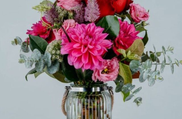 Delivered with Care: Fresh Flowers That Brighten Altona, Sunshine West & Port Melbourne