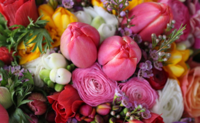 Why Flower Delivery Is the Most Thoughtful Gift for Every Occasion
