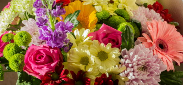 Why Fresh Flowers Are the Most Thoughtful Gift for Friends and Family