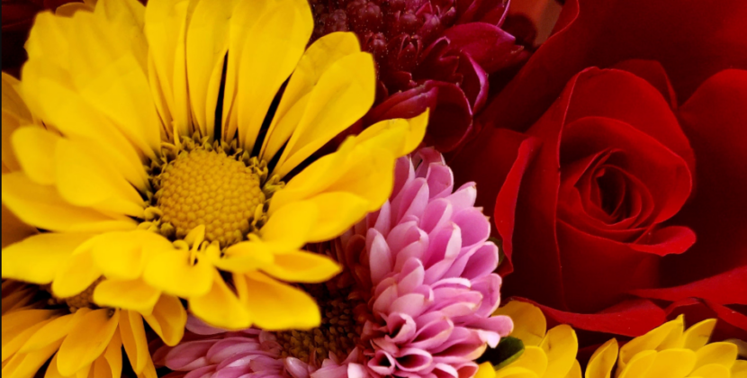 The Role of a Florist in Creating Memorable Event Decorations