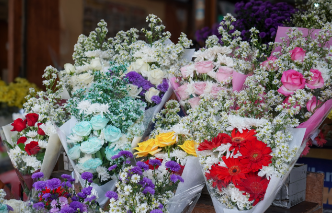 How to Choose the Perfect Flowers for Every Special Occasion